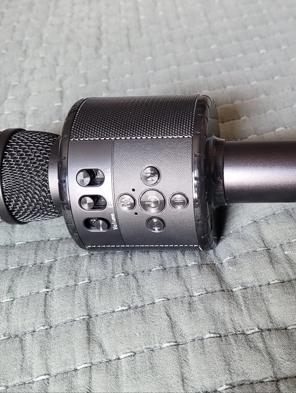 Wireless Handheld Karaoke Microphone - Black Wirh Case
